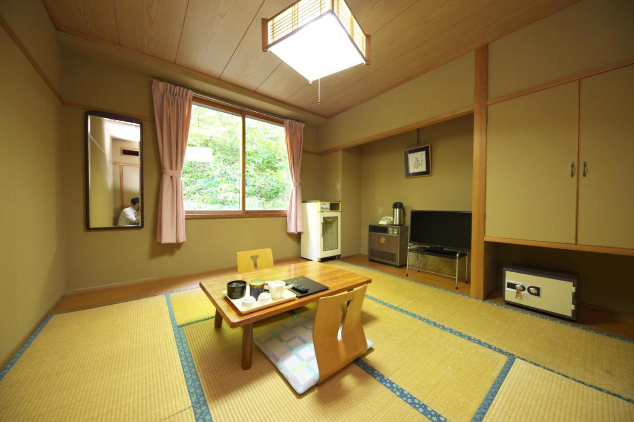 Shiga Swiss Inn Shiga Kogen Eksteriør billede