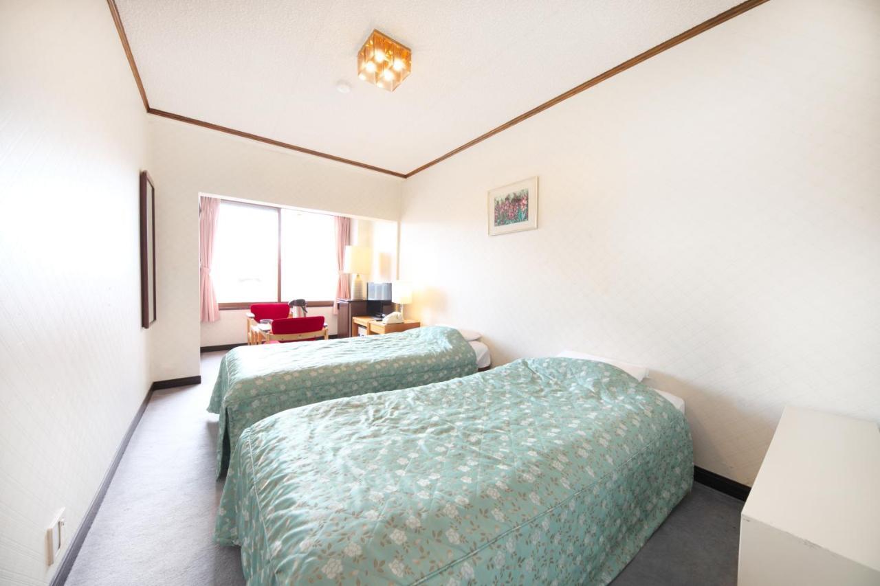 Shiga Swiss Inn Shiga Kogen Eksteriør billede
